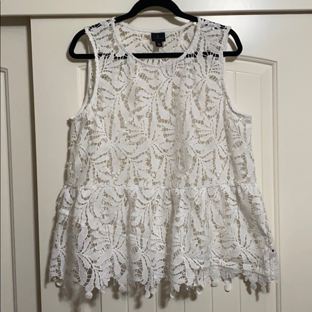 Beautiful Worthington Lace Tank Size XXL​